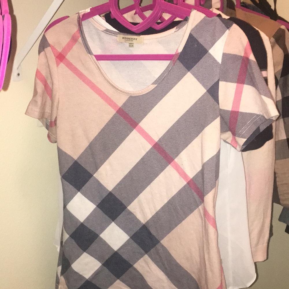Burberry London logo print plaid tee size Medium
